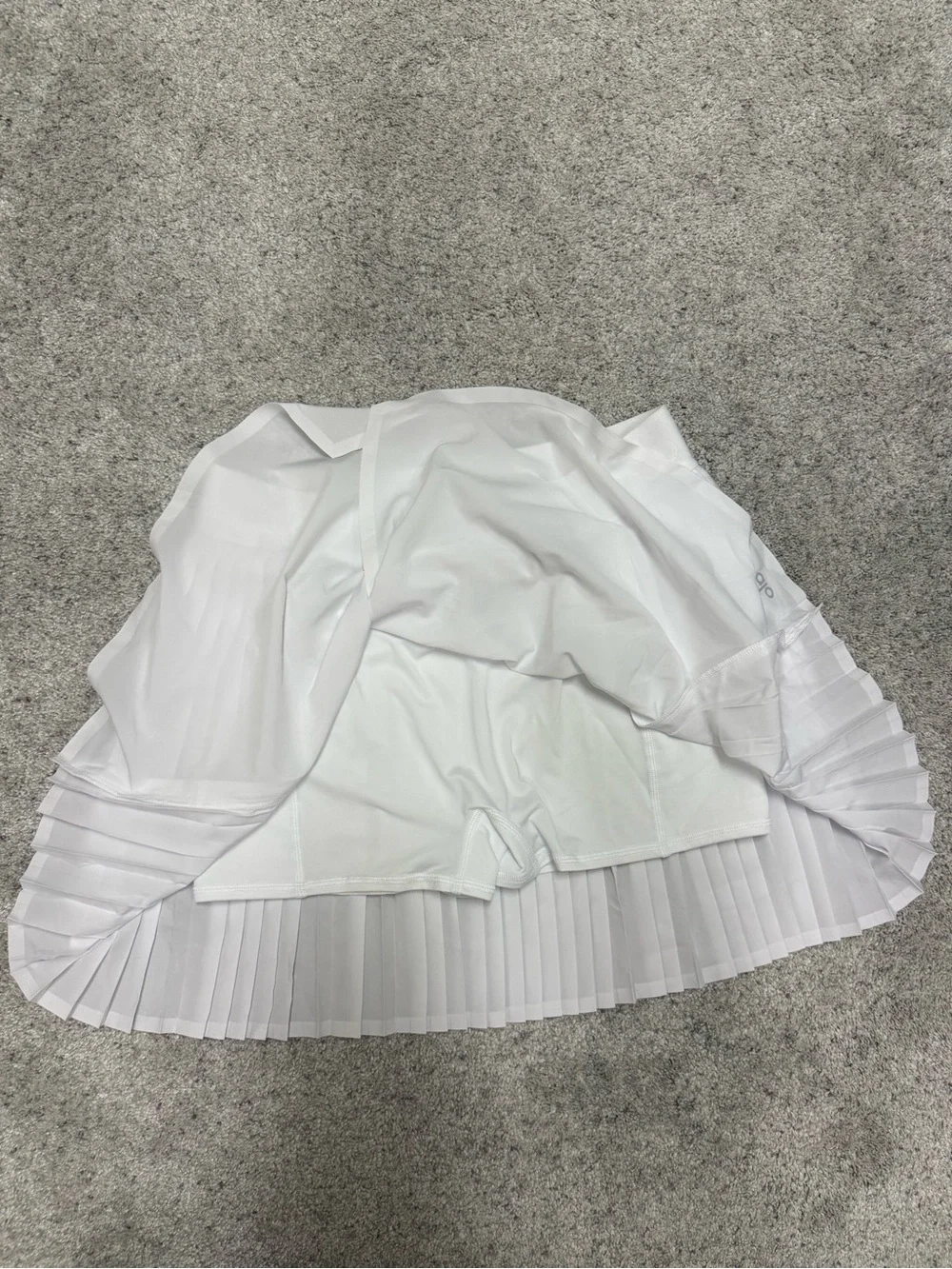 ALO Yoga White Pleated Tennis Skirt